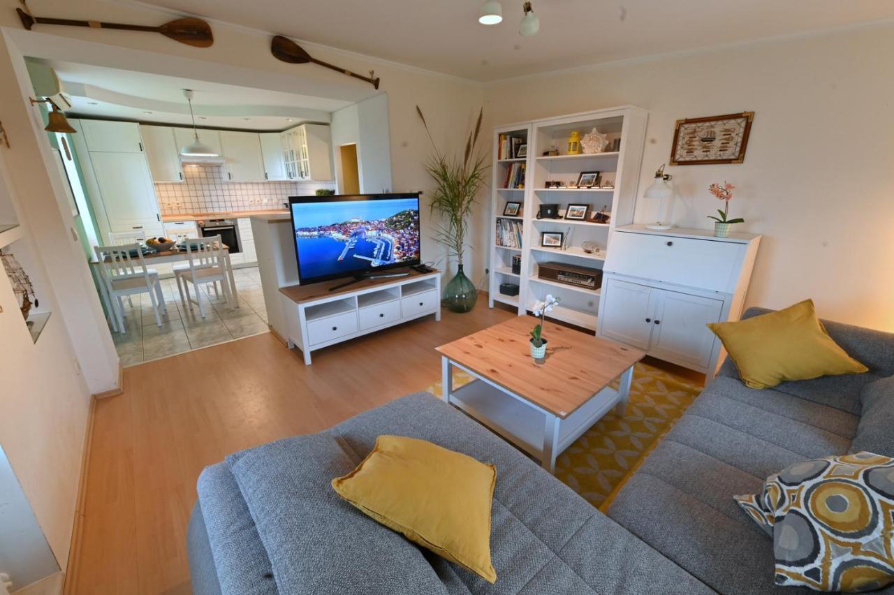 Captain's - Free Parking Appartement *